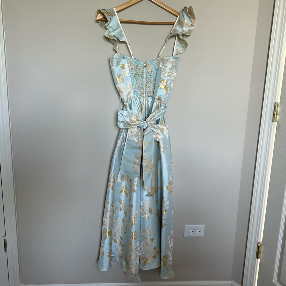 V. Chapman Sky Blue and Gold Floral Midi Dress - Picture 9 of 15